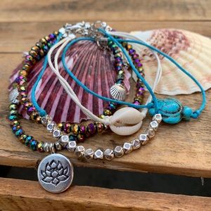 ✨4-PIECE BOHO IRIDESCENT CHARM ANKLET SET✨